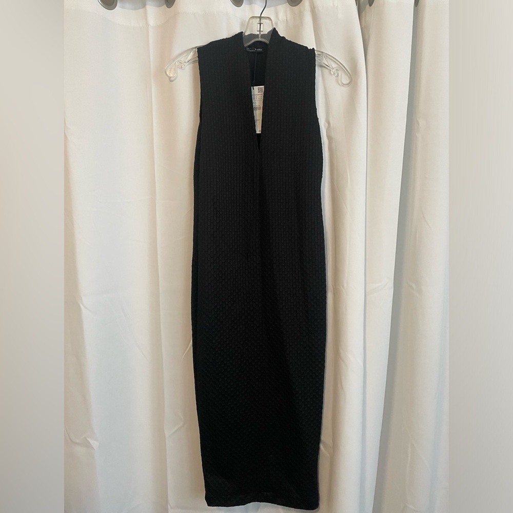 Zara Collection Size Small V Neck Black Weave Dress